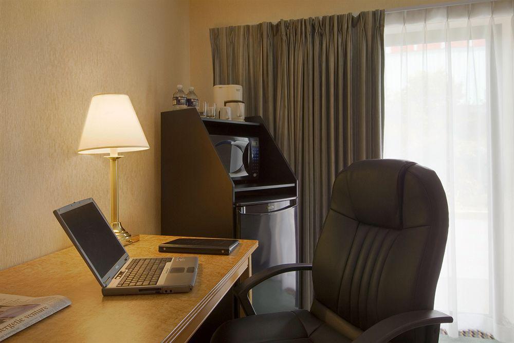 Comfort Inn Simcoe Pokoj fotografie